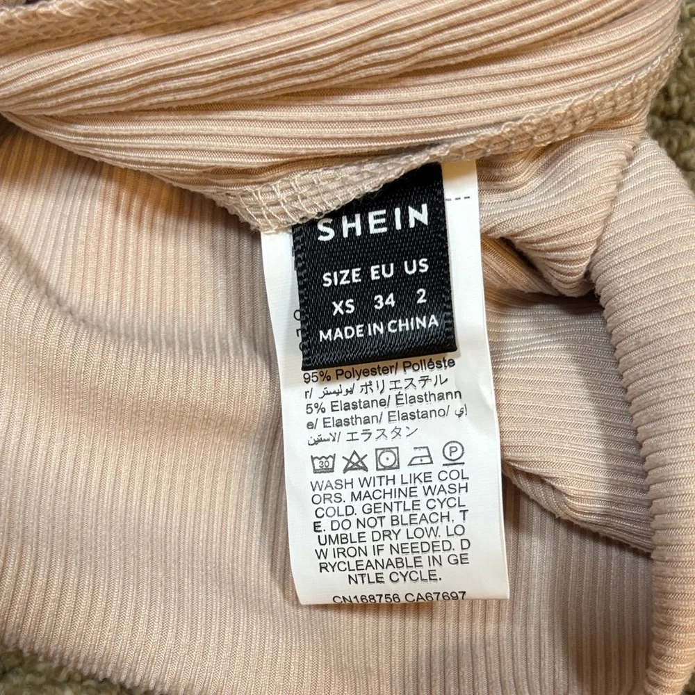 SHEIN Cream Ribbed Top - Picture 2 of 3
